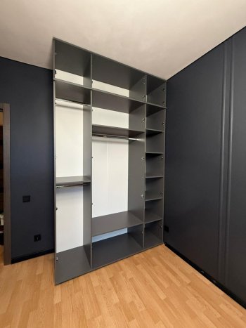 Шкаф 1600 мм 4-х створчатый Норд с антресолью графит (Миф) в Невьянске - nevyansk.mebel-e96.ru