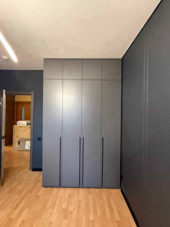 Шкаф 1600 мм 4-х створчатый Норд с антресолью графит (Миф) в Невьянске - nevyansk.mebel-e96.ru